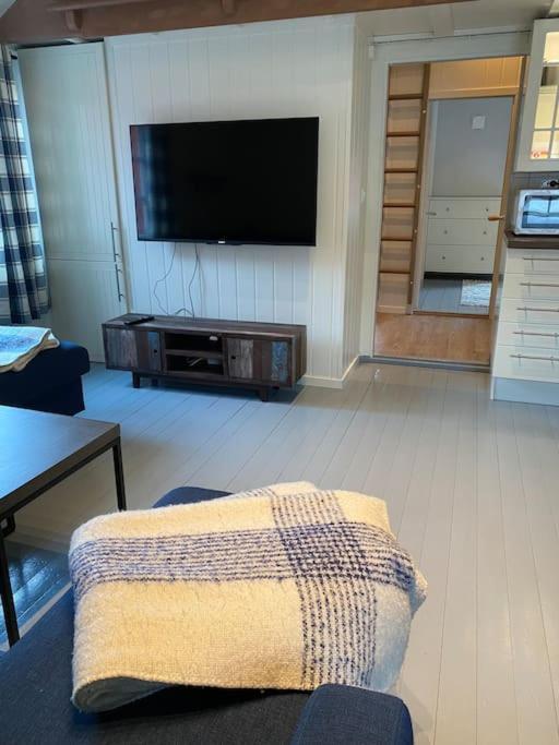 Close To Sea, Central, Rent A Boat, Mountain Hike, Wifi, Free Parking Haug Exterior photo